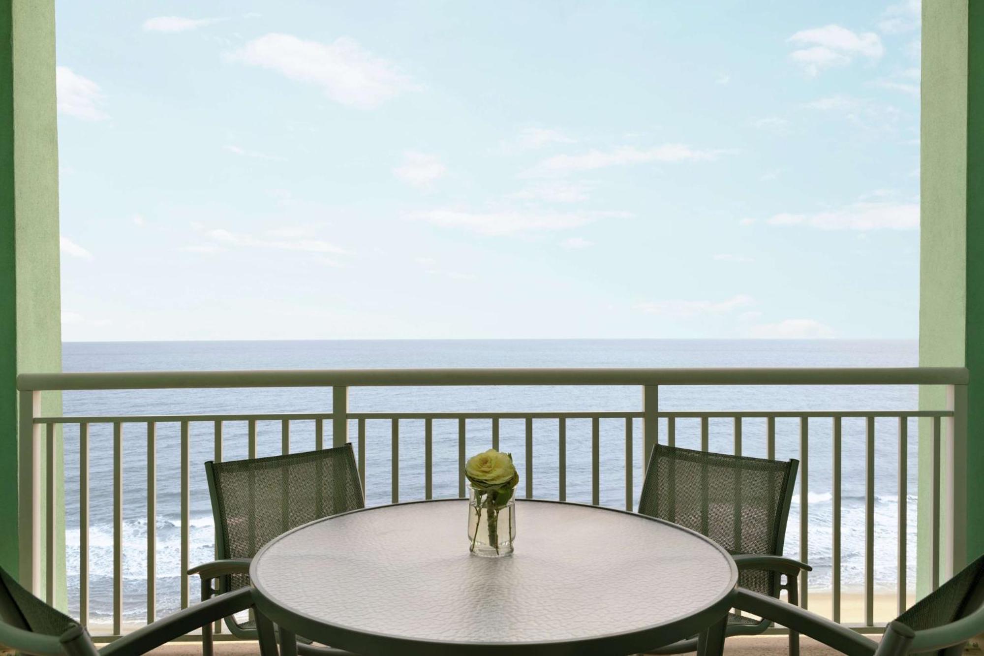 Hilton Suites Ocean City Oceanfront Exterior photo